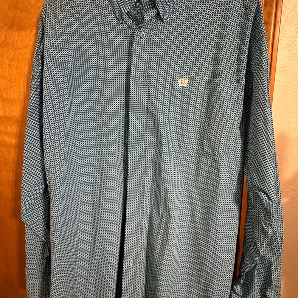 Cinch Men's Teal Patterned Button Down Shirt